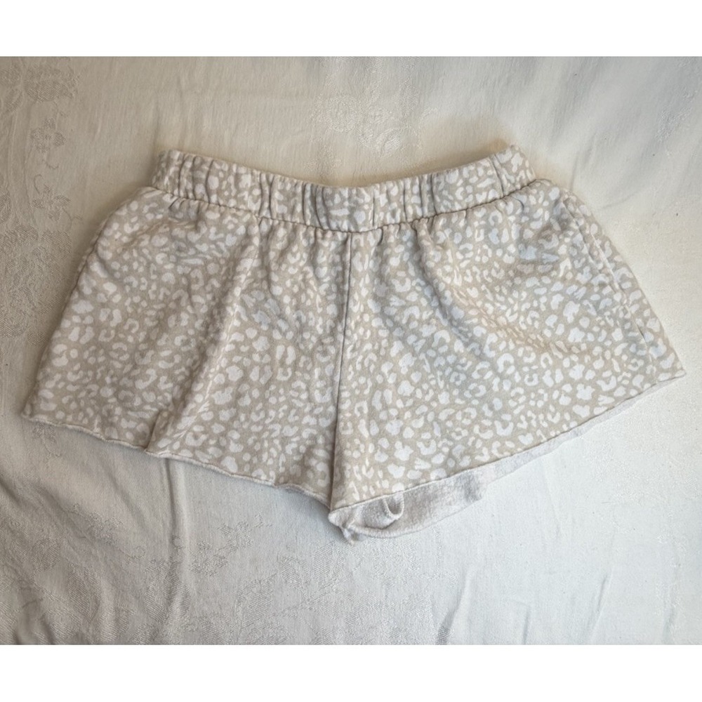 Colsie Animal Print Beige Pajama Shorts Size Small Comfortable Sleep Shorts